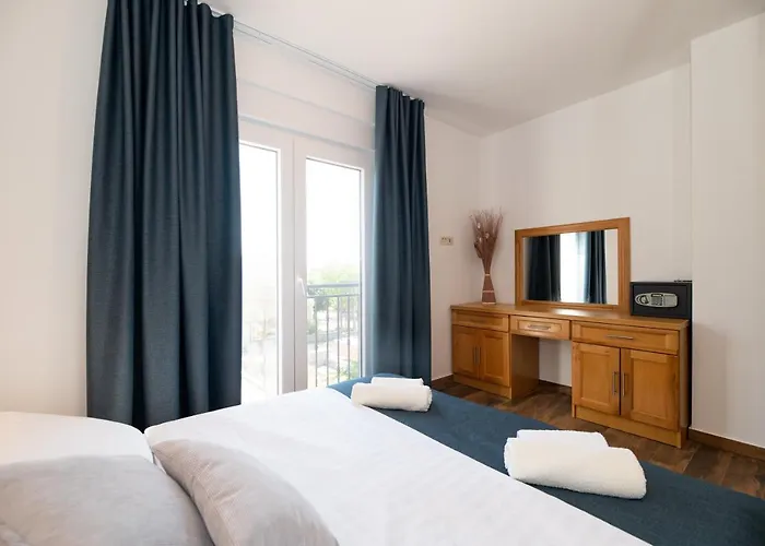 Apartman Lucija *