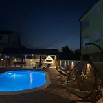 Lucija * Starigrad Paklenica