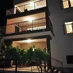 Appartement Lucija *