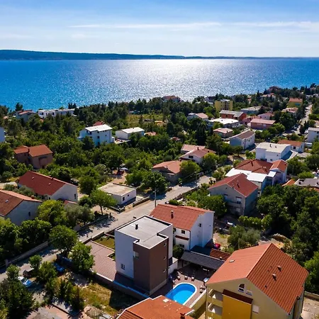 Appartement Lucija *