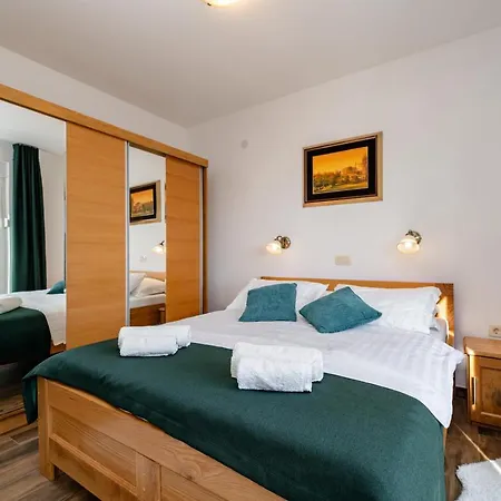 Lucija Apartmán *