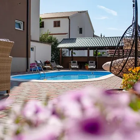 Lucija Apartmán