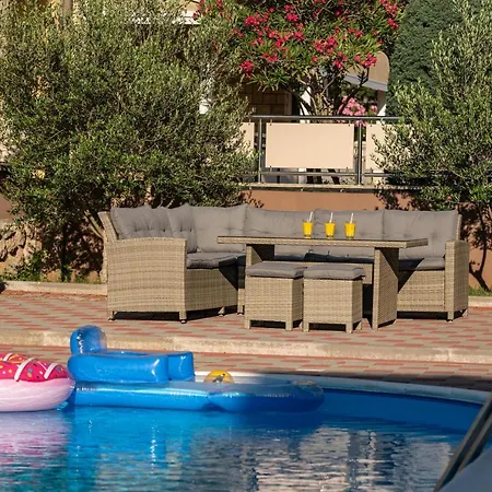 Lucija Starigrad Paklenica