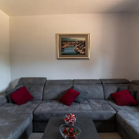 Lucija Appartement Starigrad Paklenica