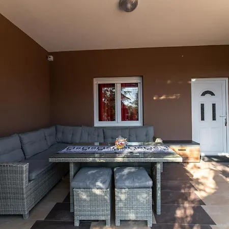 Lucija Appartement Starigrad Paklenica