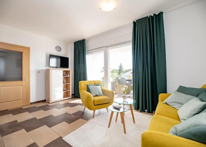 Apartman Lucija Starigrad Paklenica